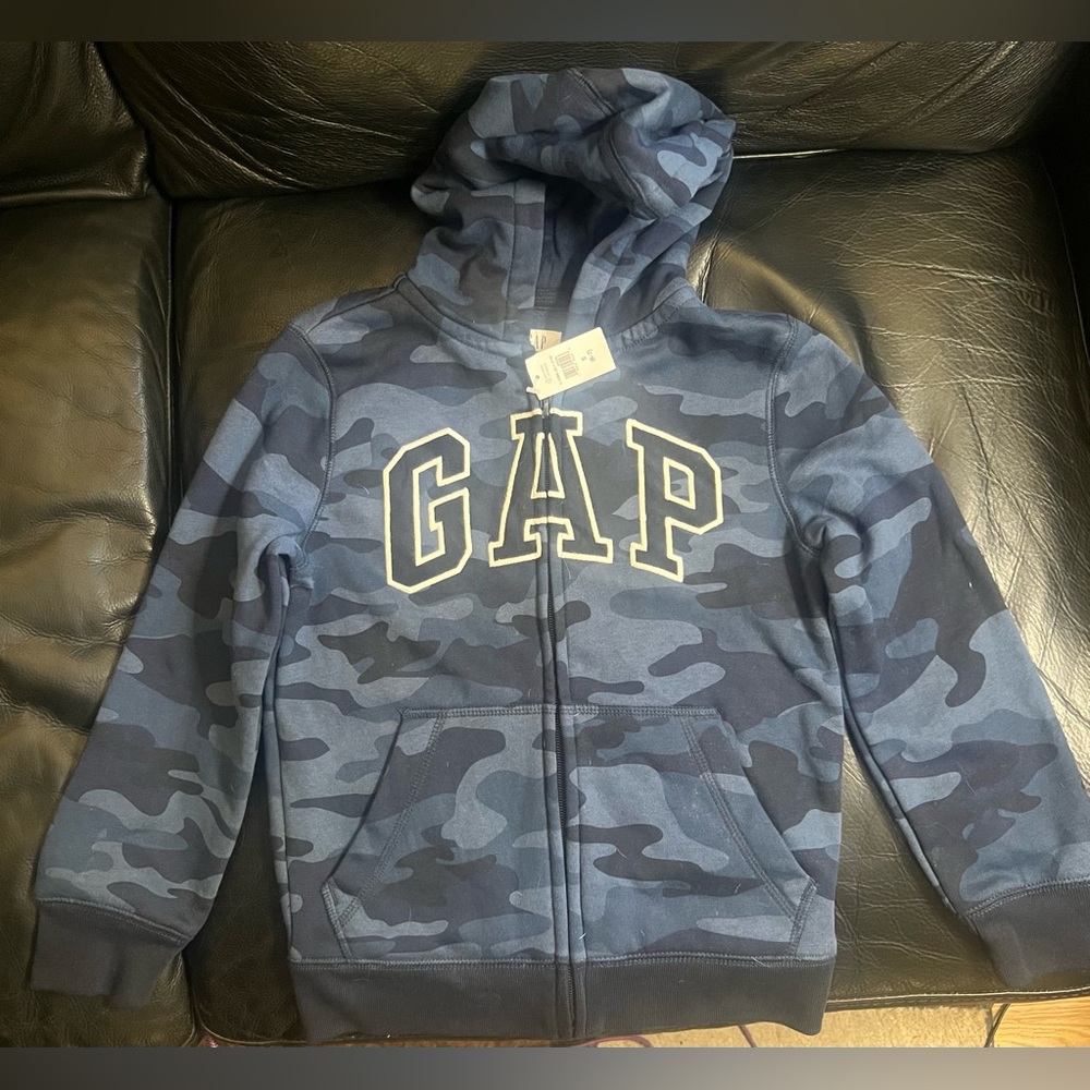NWT blue camo Gap hoodie